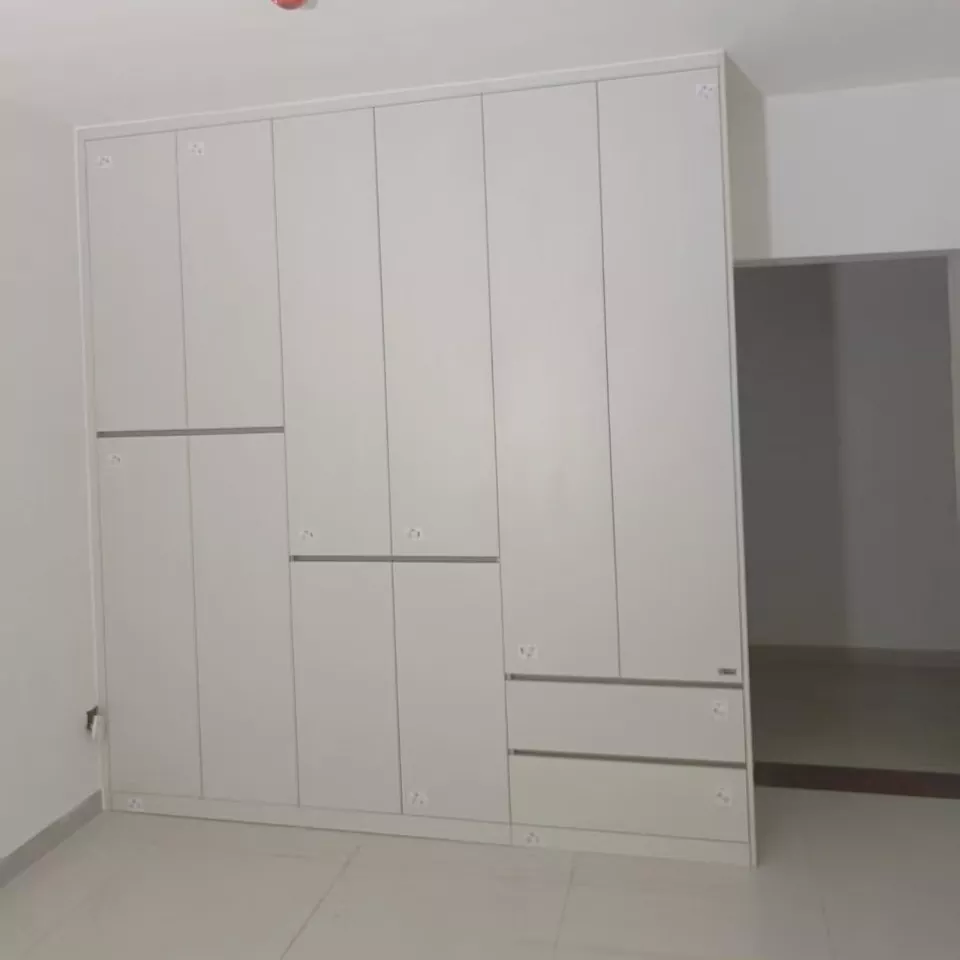 துகள் பலகை அலமாரிகள்